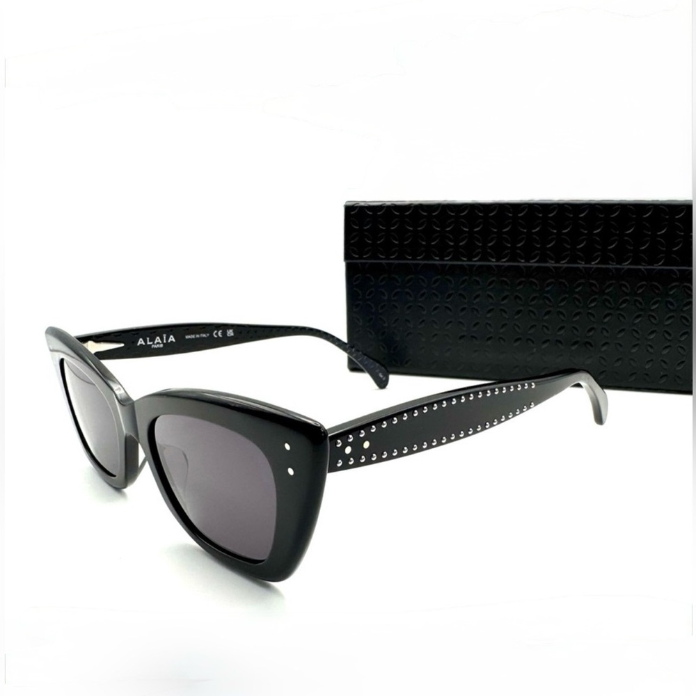 Alaïa Black Sunglasses AA0035S